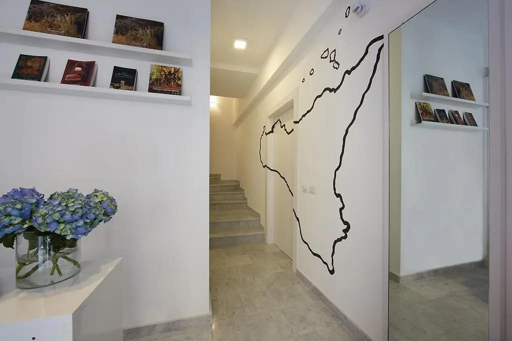 Al Duomo 4 Apartments Sant'Agata di Militello